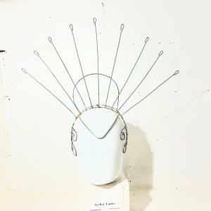 Coiffe Cabaret Élégance Métallique